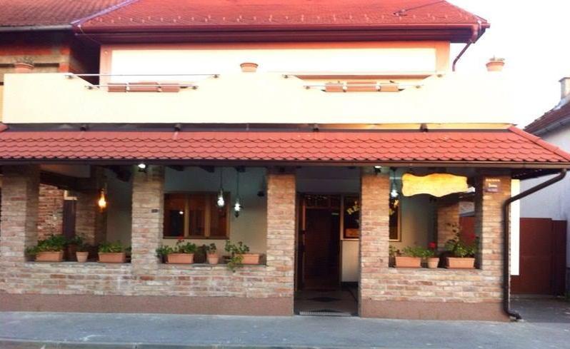 Bed and Breakfast Kod Ribica Jasenovac Екстер'єр фото