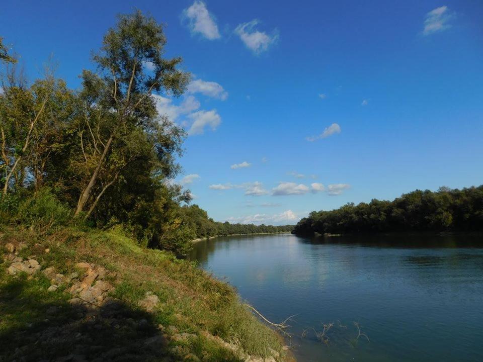 Bed and Breakfast Kod Ribica Jasenovac Екстер'єр фото